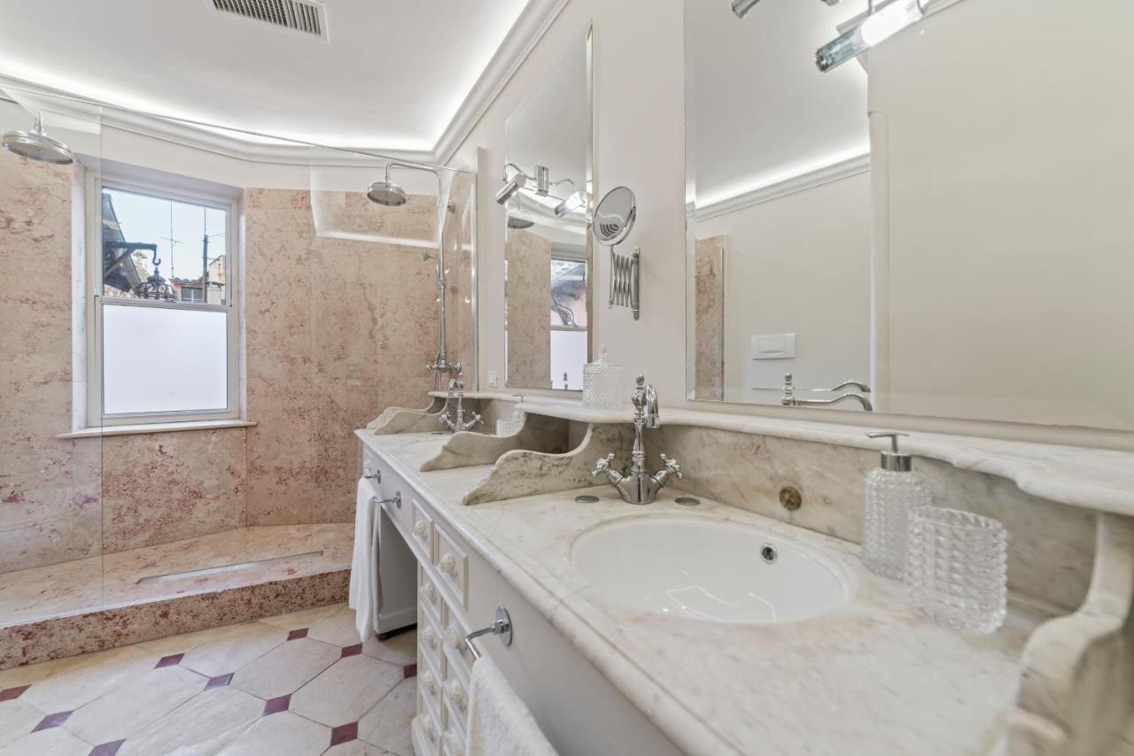 Bmga L Viapaola43 Palace Luxury Penthouse 2Bdr روما المظهر الخارجي الصورة